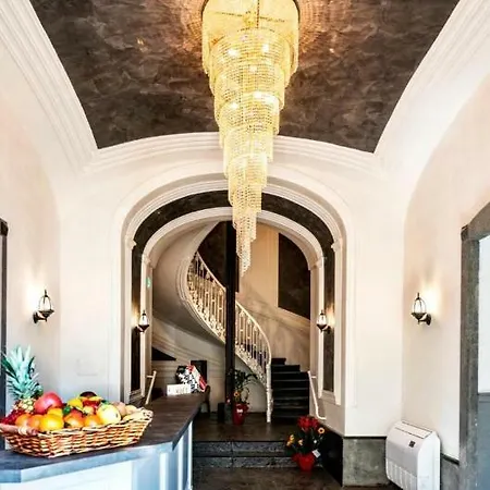 Hotel Ranieri Nápoles