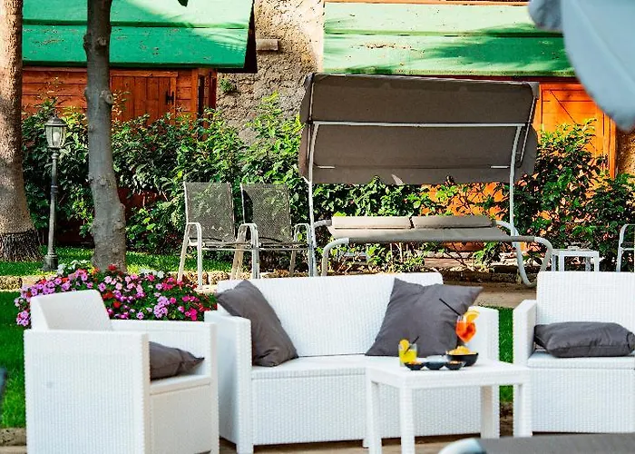 Ranieri Ξενοδοχείο 4*