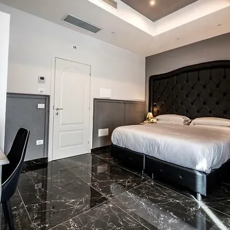 Ranieri Hotel Naples